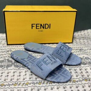 Fendi | Shoes | Fendi Women Raffia Sunshine Slippers | Poshmark